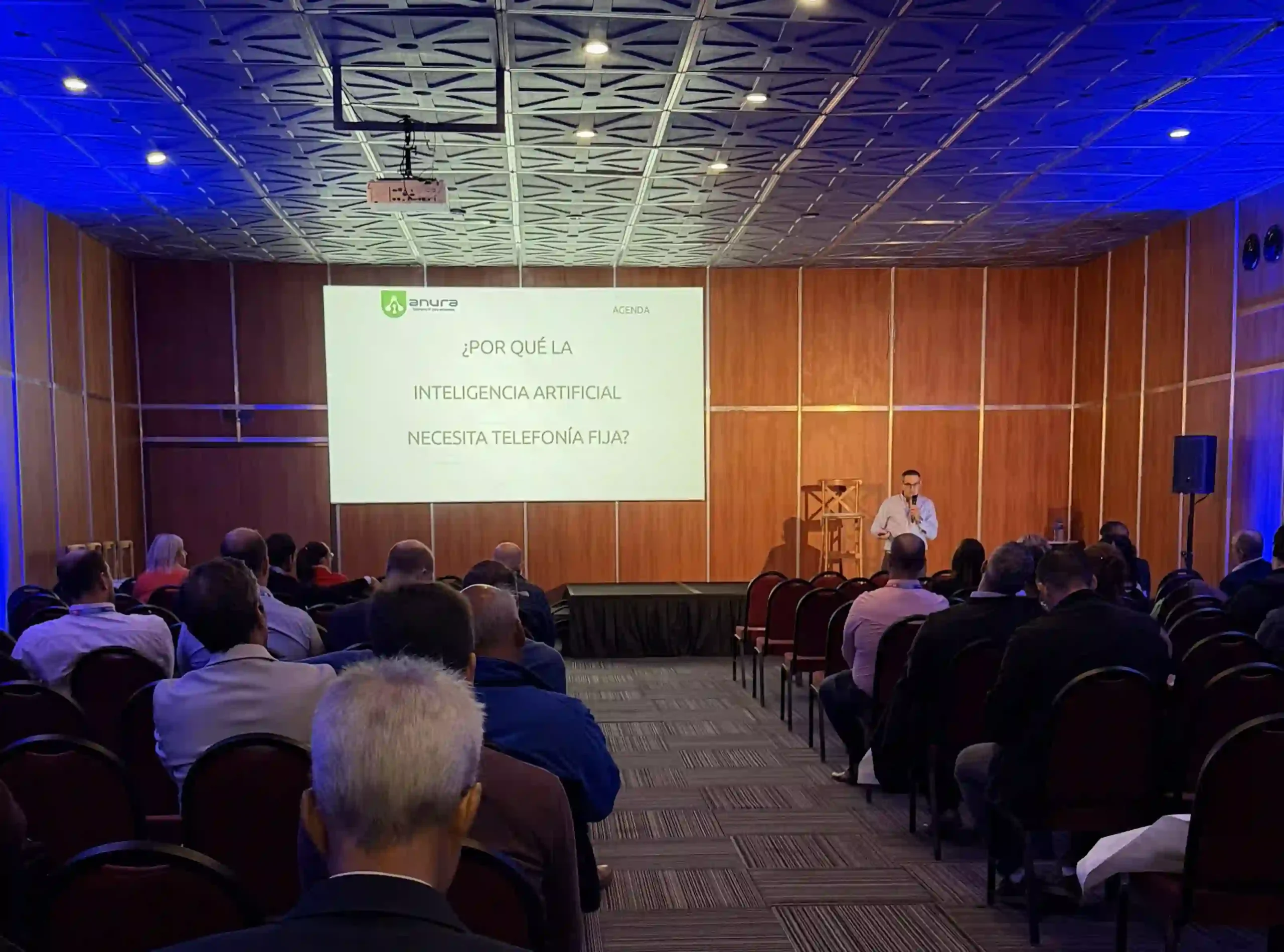 Imagen actual: Anura en el Foro Nacional del Seguro 2026